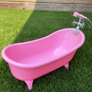 Bathtub doll set (Our Generation)❤️